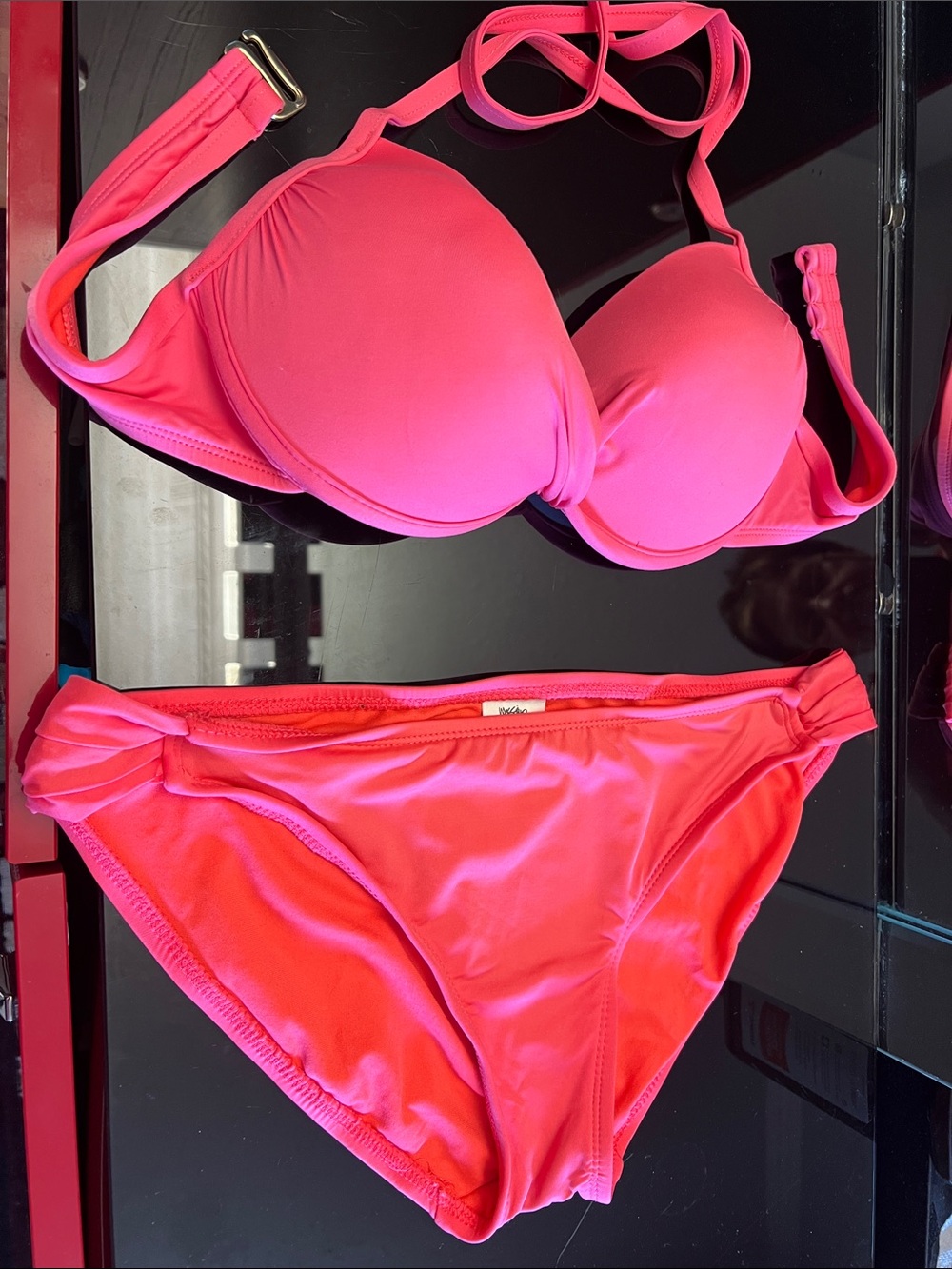 Women’s Pink Halter Bikini Set - Push-Up Top & Classic Bottom (Sz.XL/TG)